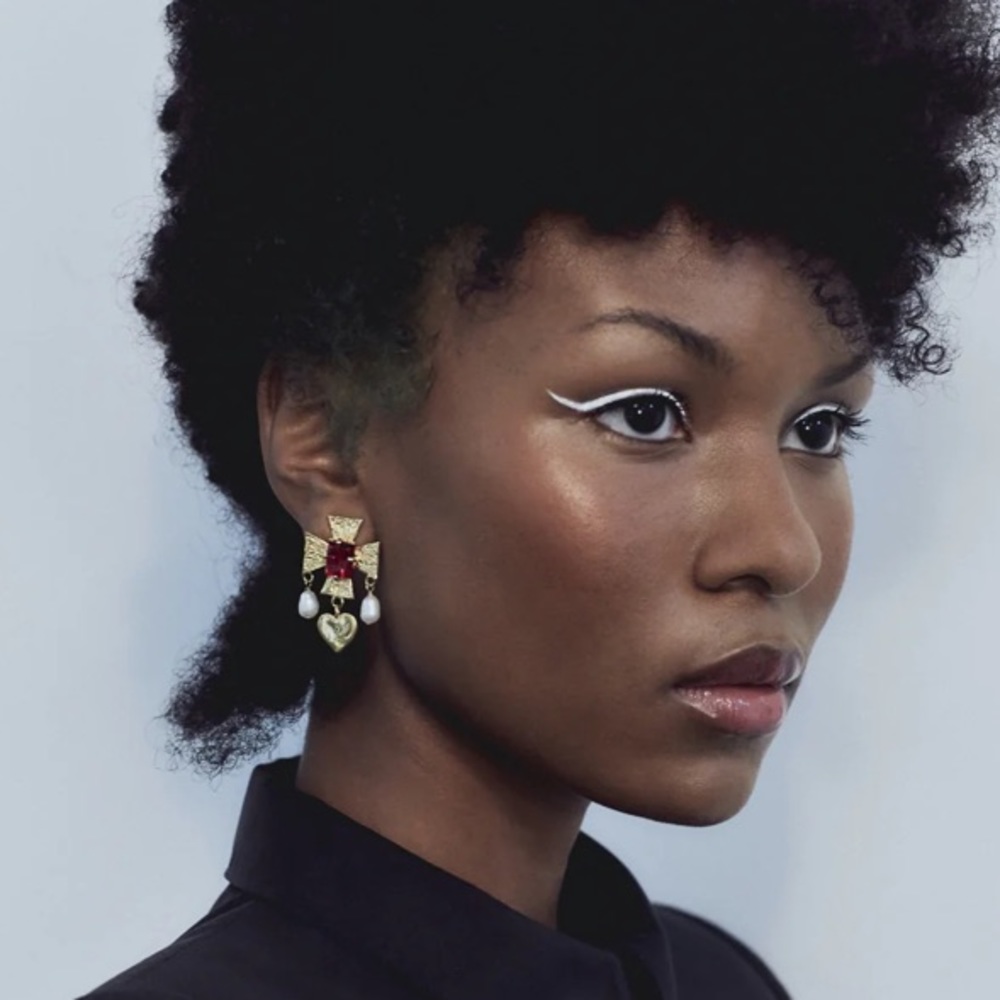 Mondo Mondo cardinal earrings